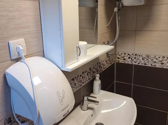 Carobna Suma Tara فيلة باغينا باستا