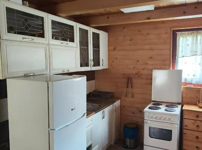 Carobna Suma Tara فيلة باغينا باستا